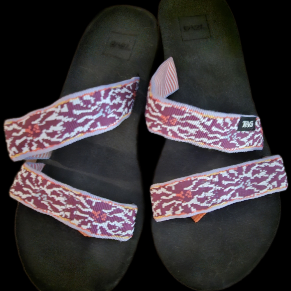 Teva Women's Black and Pink Patterned Sandals